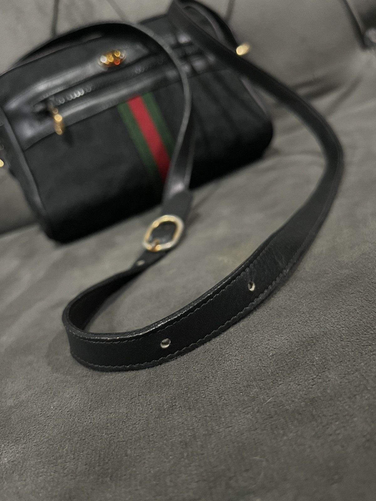 Gucci Authentic GUCCI Vintage Crossbody Bag Size ONE SIZE - 13 Thumbnail