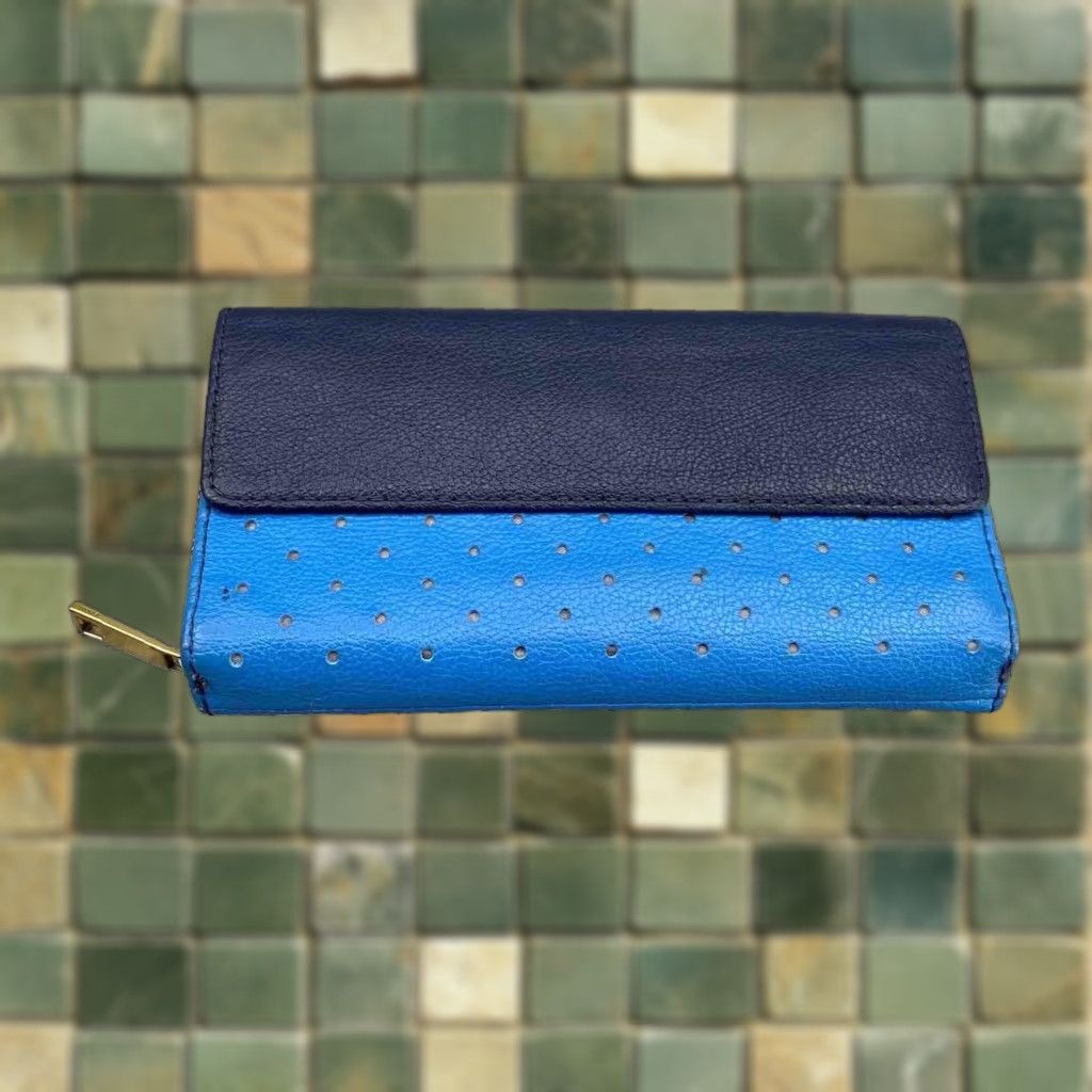 Fossil FOSSIL Leather Wallet Zip-Around Clutch Blue Lining Cards ID Divider Boho Women Medium Wallet Zip-Around (Blue) Womens Size ONE SIZE - 1 Thumbnail