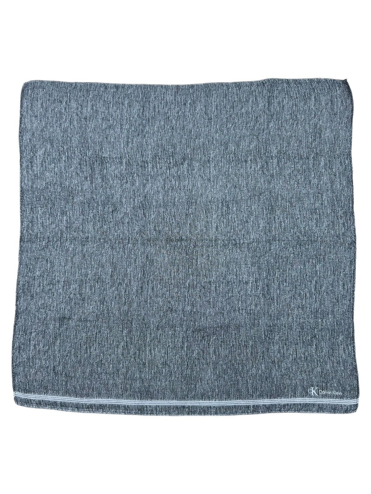 Calvin Klein Calvin Klein Handkerchief Neckerchief Bandana Pocketsquare Size ONE SIZE - 1 Thumbnail