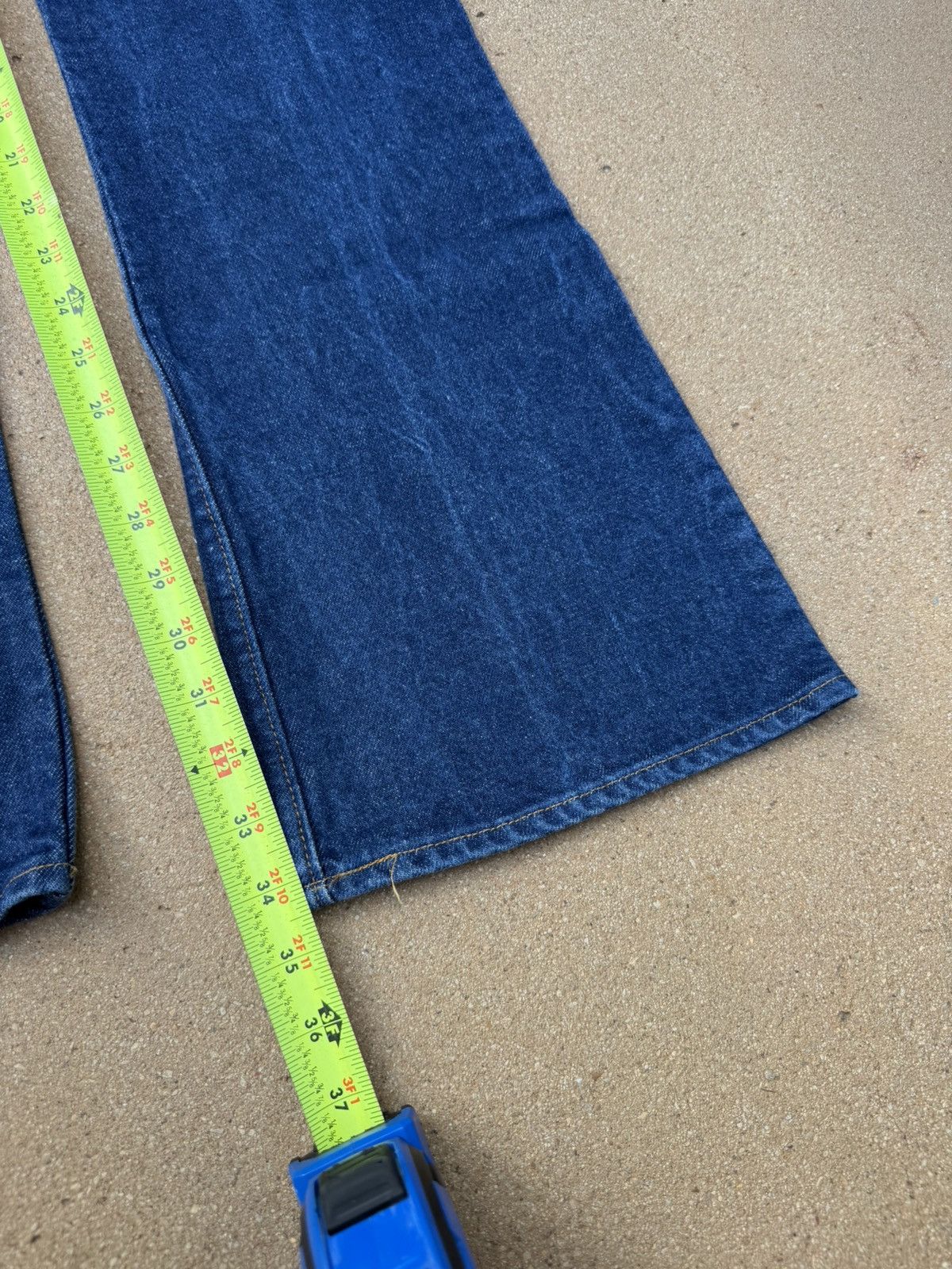 Levi's Vtg 70’s Levi’s 646 Orange Tab Bellbottom Flare Jeans 31x34 Size US 31 - 10 Thumbnail
