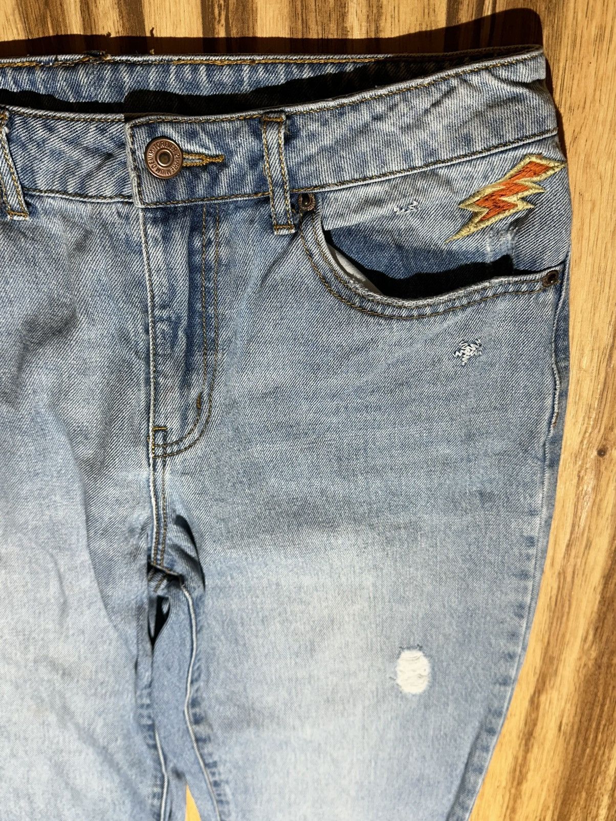 Forever 21 Alien Embroidered Blue Jeans with Patches By Forever 21 Size 34" / US 12 / IT 48 - 6 Thumbnail