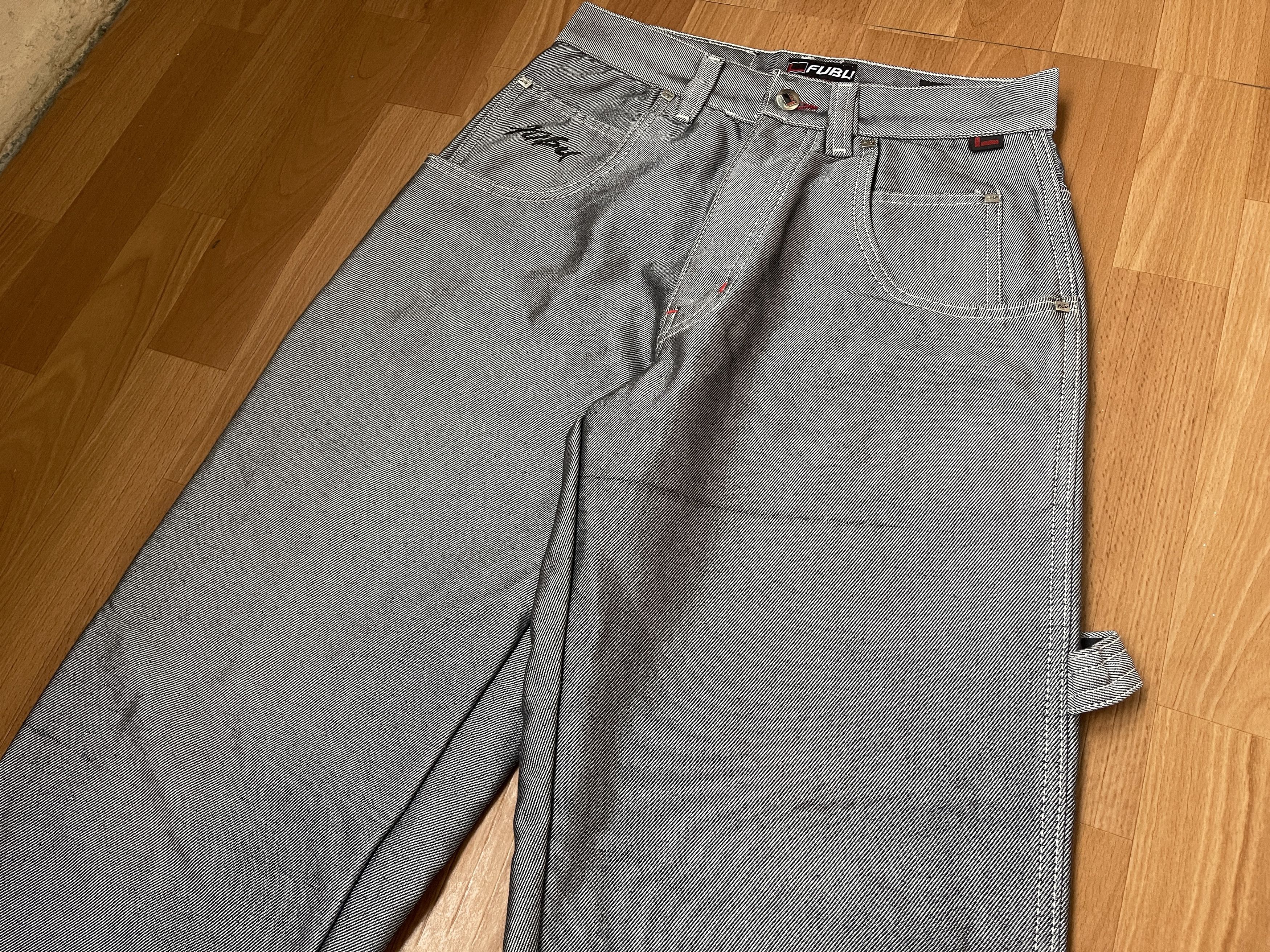 Fubu FUBU jeans shiny vintage baggy jeans silver metallic size 28 Size US 28 / EU 44 - 13 Thumbnail