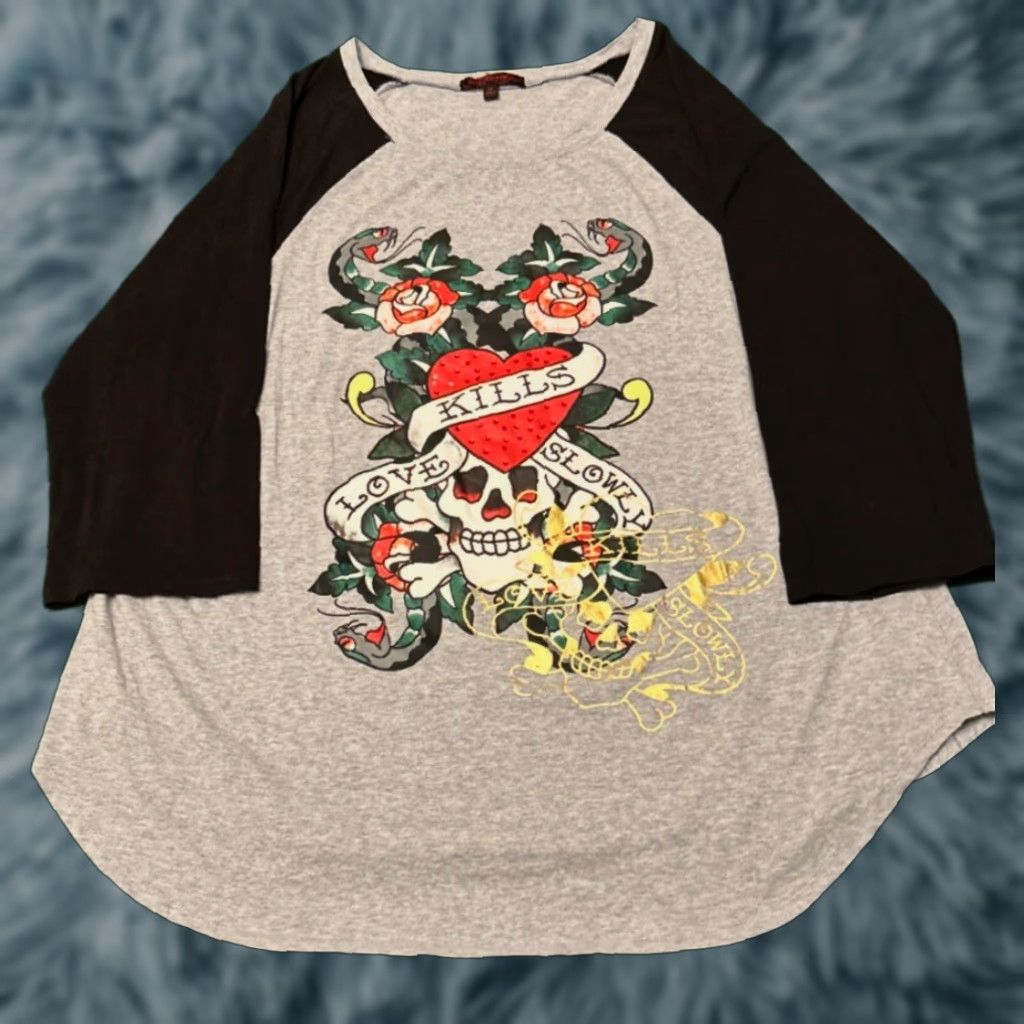 Ed Hardy VINTAGE Ed Hardy Raglan Shirt Womens 3XL Gray 3/4 Sleeve Tattoo Love Skull VTG Y2K Size XXL / US 16-18 / IT 52-54 - 1 Thumbnail