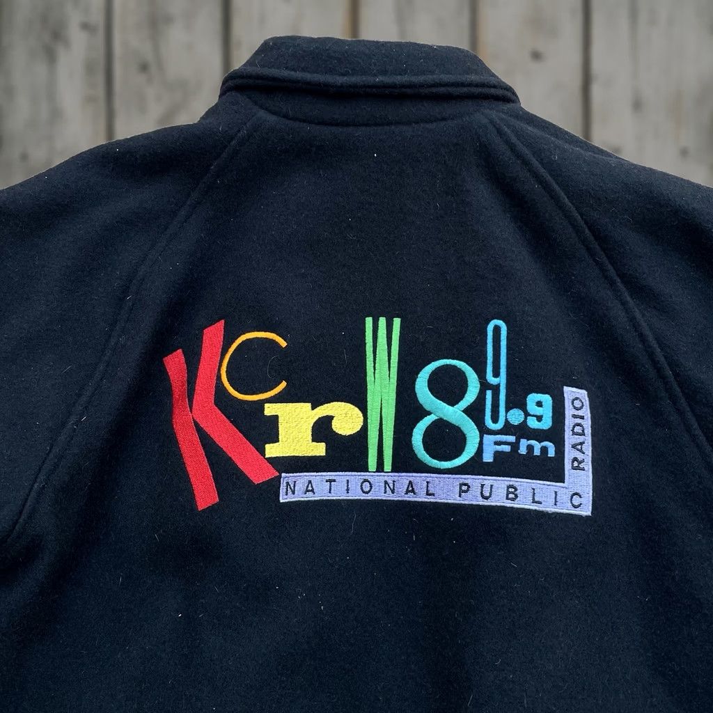 Vintage VINTAGE Rainbow Creations KCRW 89.9 FM Varsity Jacket Sz S Black Wool Blend Mid-Length Button Pockets Embroidered Quilted Limited Edition 90s Mens Size US S / EU 44-46 / 1 - 1 Thumbnail