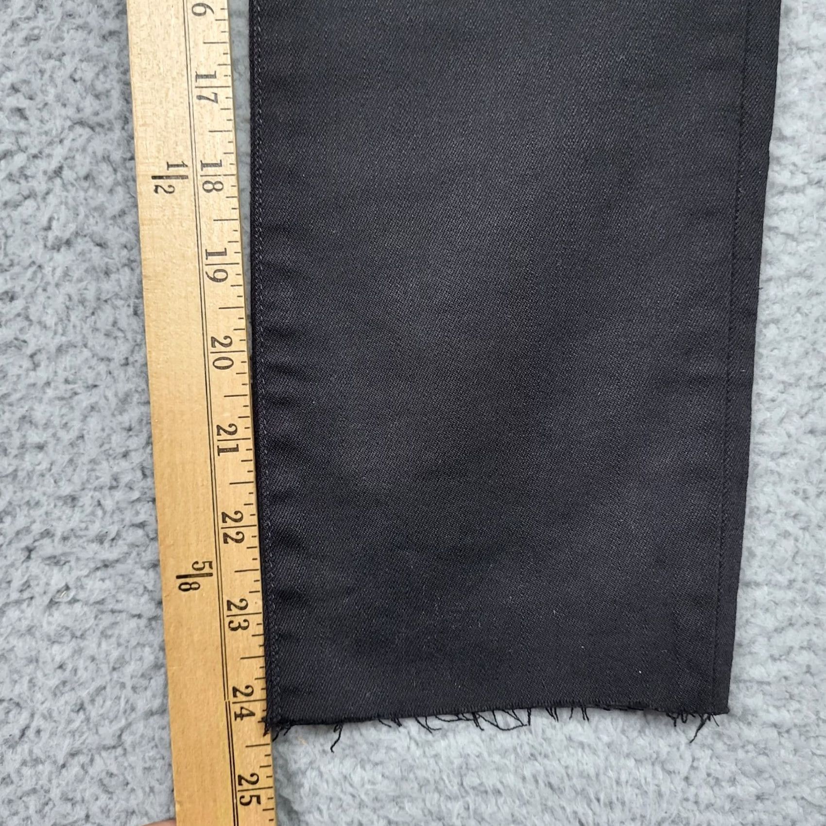 J.Crew J.Crew Jeans 9" High-Rise Toothpick Women's Size 27 Black Denim 5-Pocket Regular Fit Vintage No N/A Size 27" / US 4 / IT 40 - 6 Thumbnail
