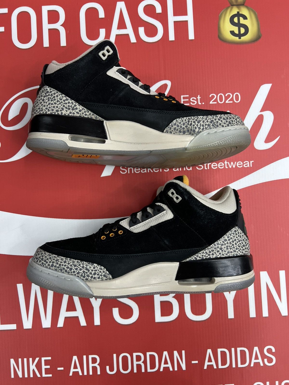 Jordan Brand Air Jordan 3 Atmos Size 10 Size US 10.5 / EU 43-44 - 3 Thumbnail