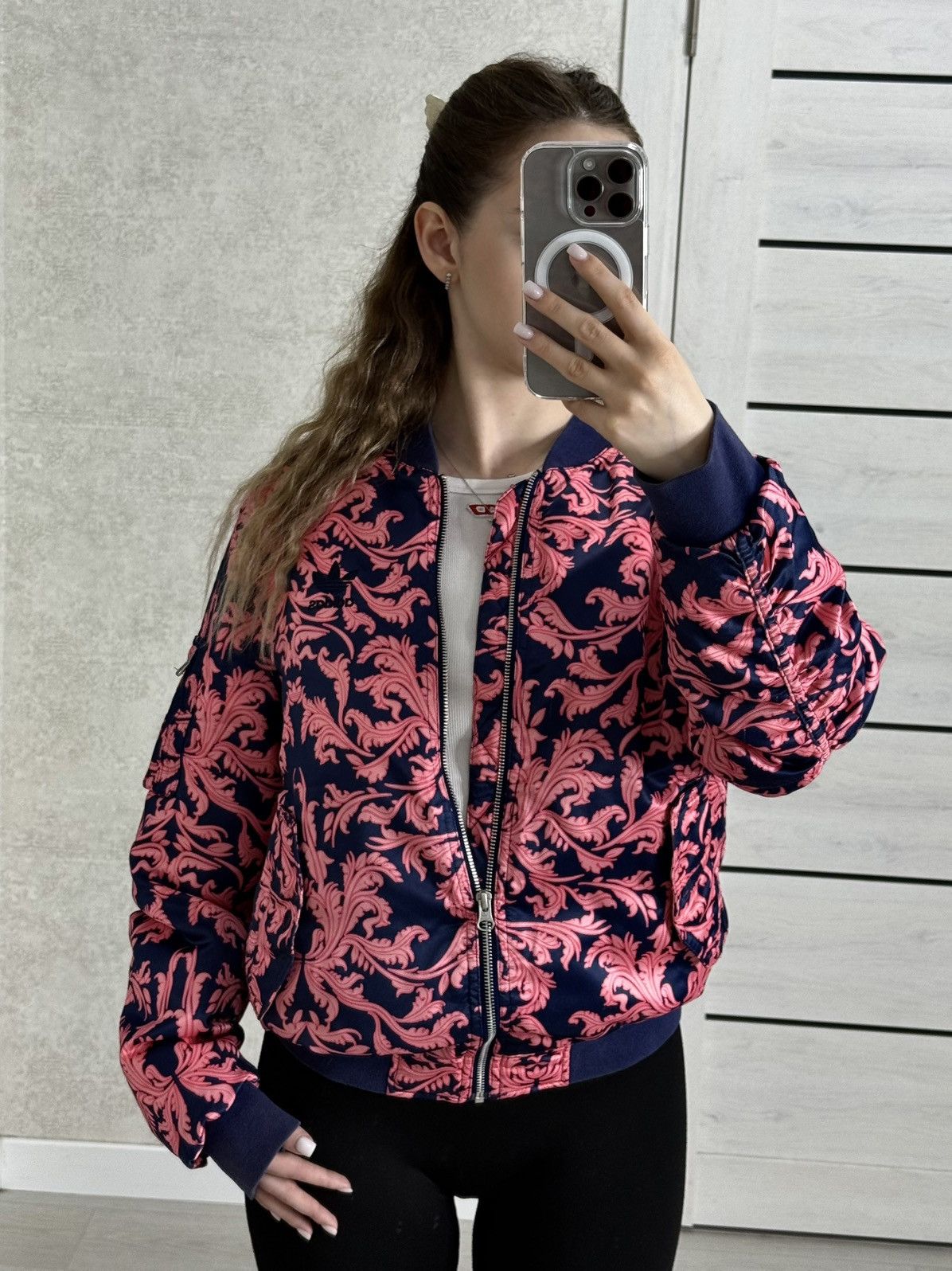 Adidas Adidas x The Farm Company Pink Floral Bomber Jacket Y2K Hype Size S / US 4 / IT 40 - 3 Thumbnail