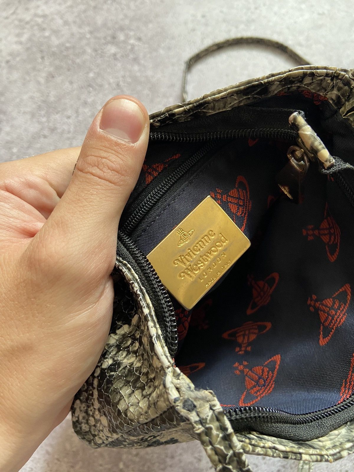 Vivienne Westwood Vivienne Westwood Snake Skin Orb Crossbody Bag Size ONE SIZE - 7 Thumbnail