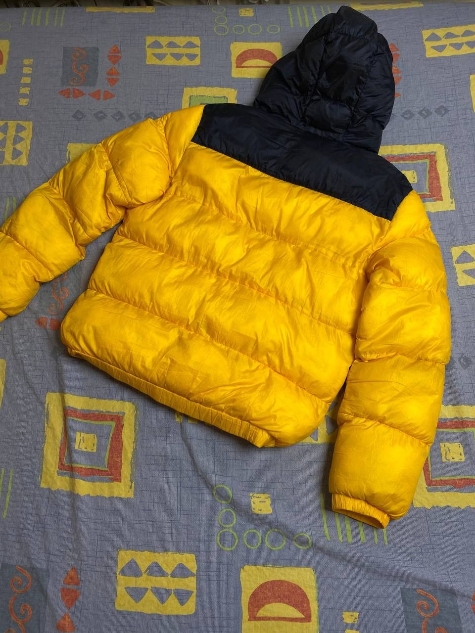 Tommy Hilfiger Vintage 90s Tommy Hilfiger windbreaker jacket Size US XS / EU 42 / 0 - 18 Thumbnail