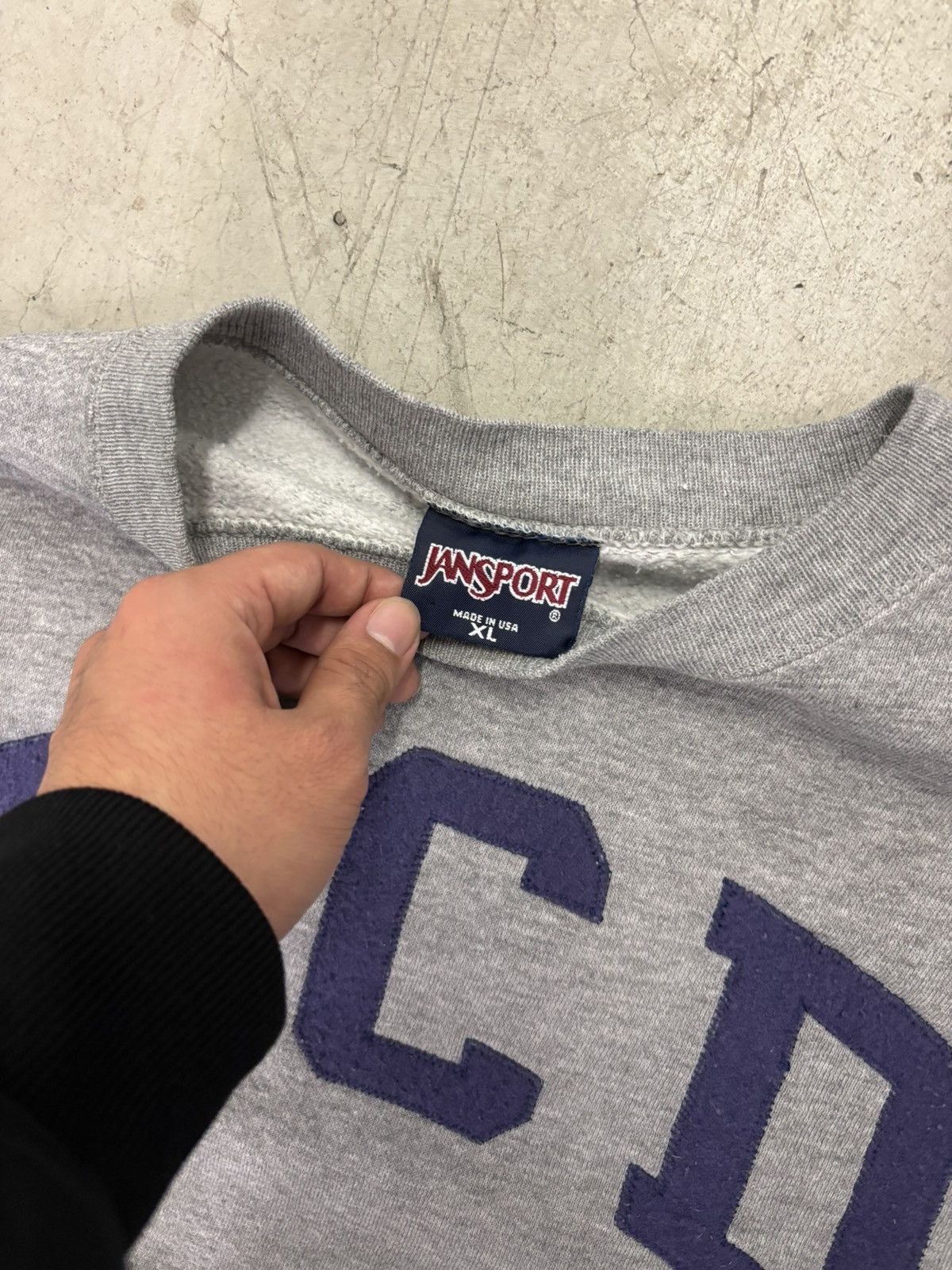 Jansport Vintage Jansport UCD College Sweatshirt Made in USA Size US XL / EU 56 / 4 - 3 Thumbnail