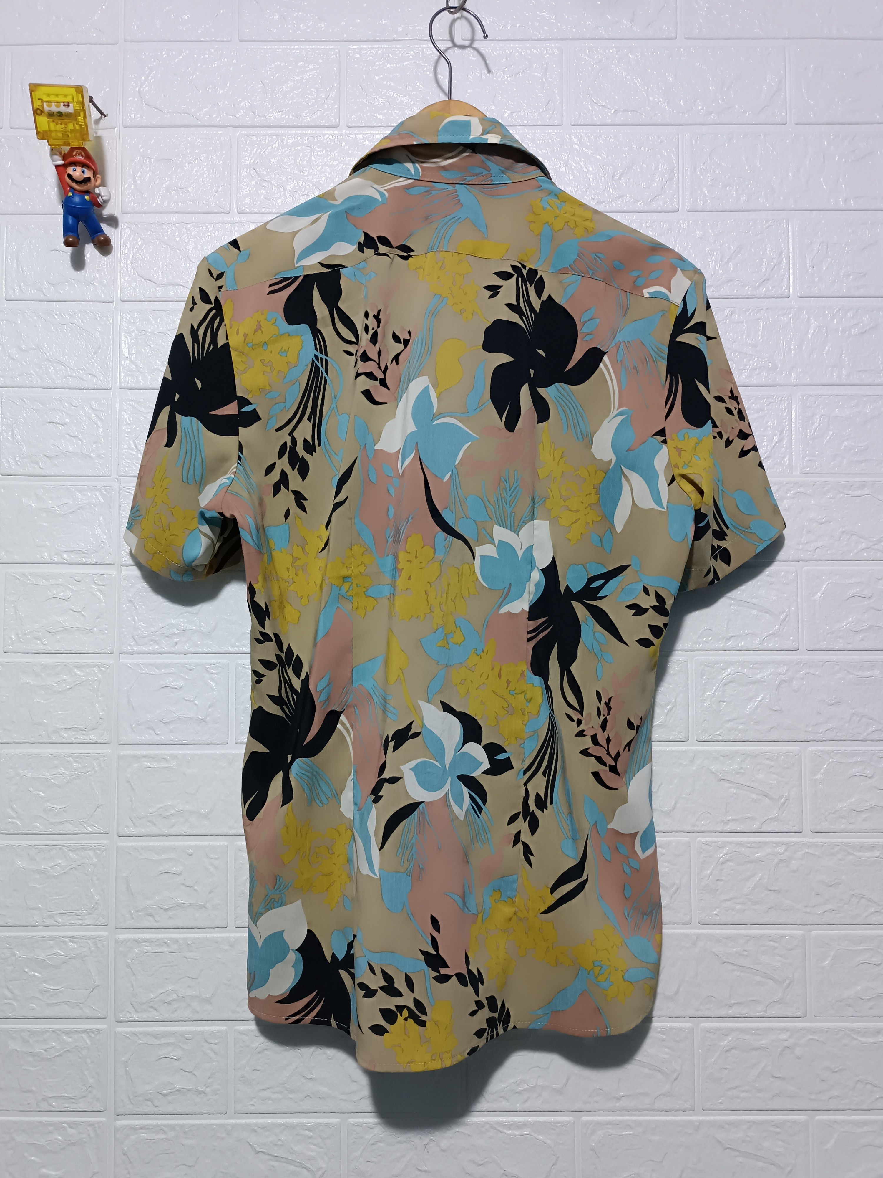 Tornado Mart Tornado Mart Flower Pattern Shirt Size US M / EU 48-50 / 2 - 4 Thumbnail