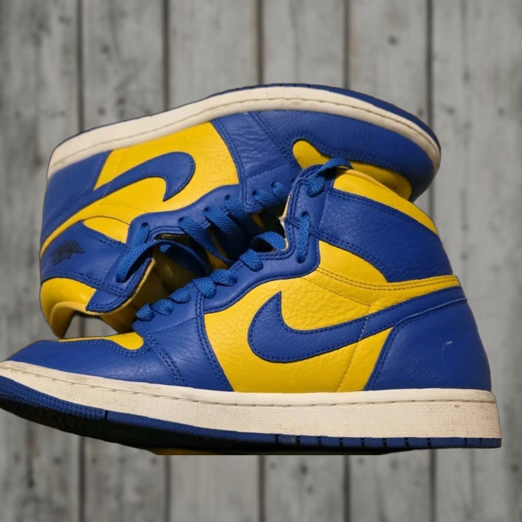 Jordan Brand Jordan 1 Retro High OG Reverse Laney Women’s Size 10 Sneaker Blue/Yellow Nike? Size US 8 / IT 38 - 1 Thumbnail