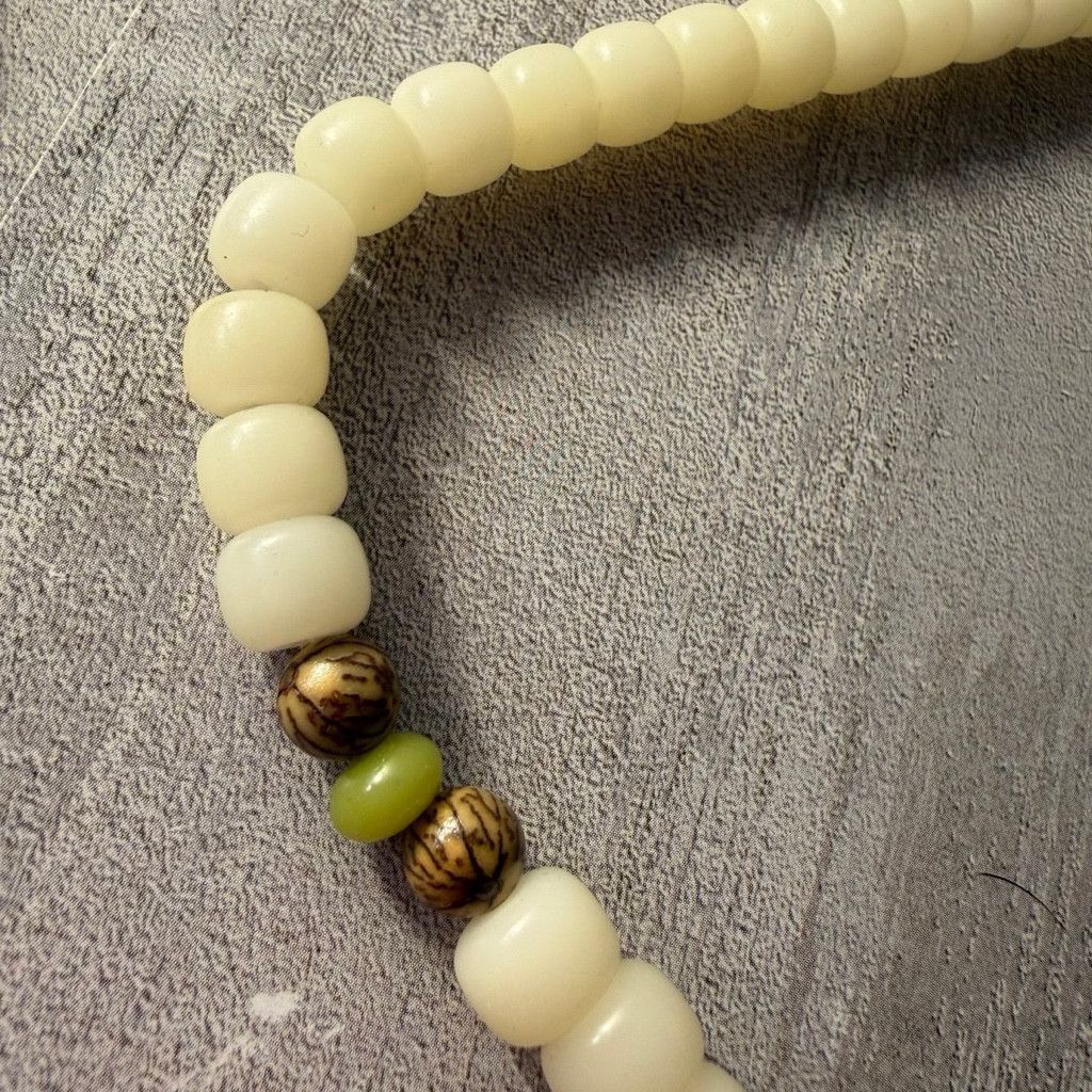 Japanese Brand Buddha Stones White Jade Bodhi bud/8mm Size ONE SIZE - 4 Thumbnail