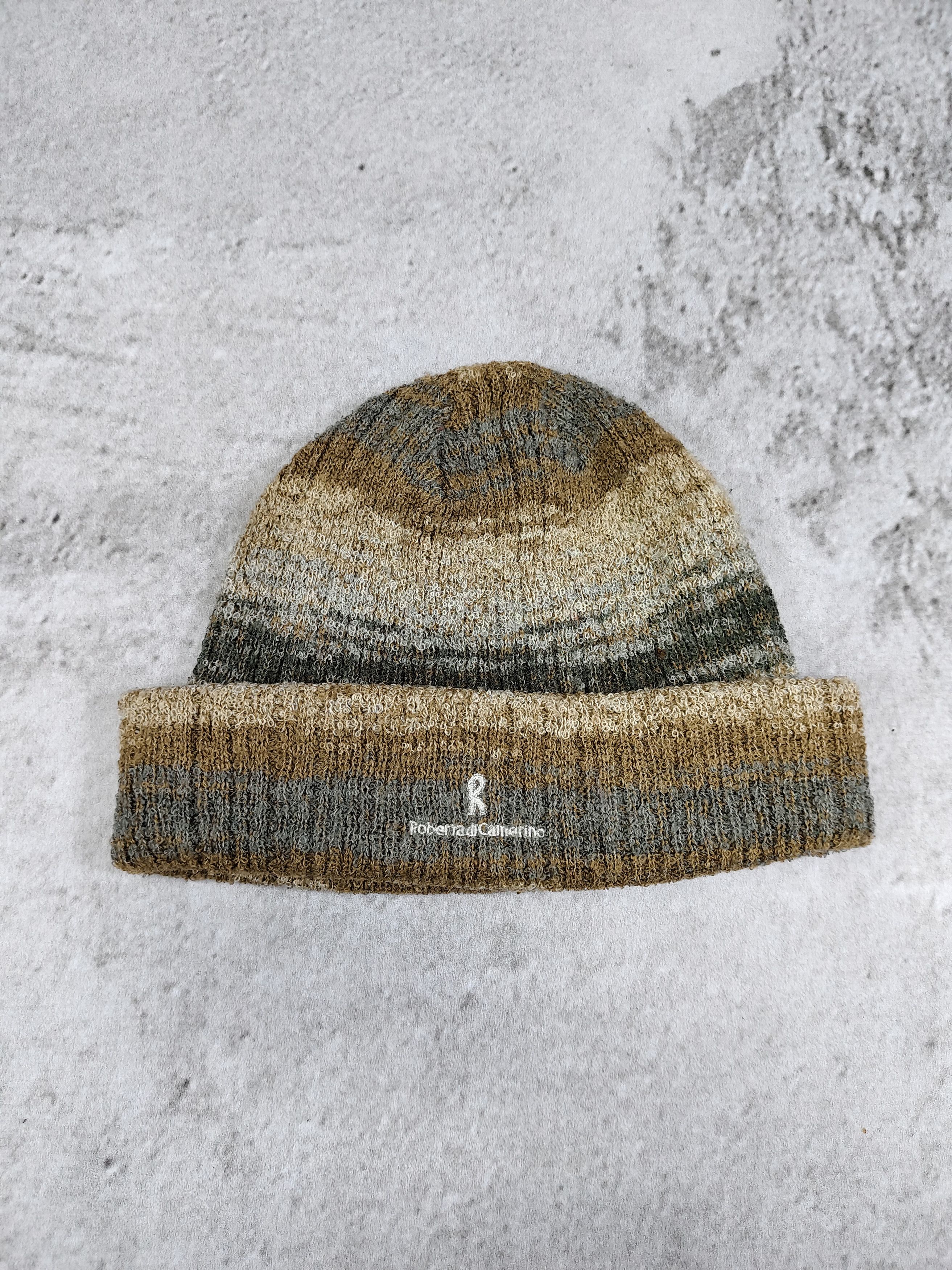 Japanese Brand 90s Roberta di Camerino- Embroidered Logo Streetwear Beanie Size ONE SIZE - 3 Thumbnail