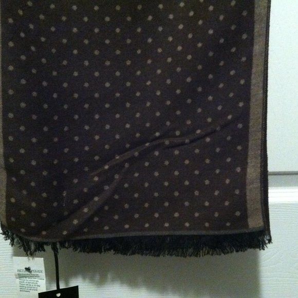 Isaac Mizrahi ISAAC MIZRAHI MEN'S NEW 100%POLYESTER SCARF 12 1/2" X 75" Size ONE SIZE - 3 Thumbnail
