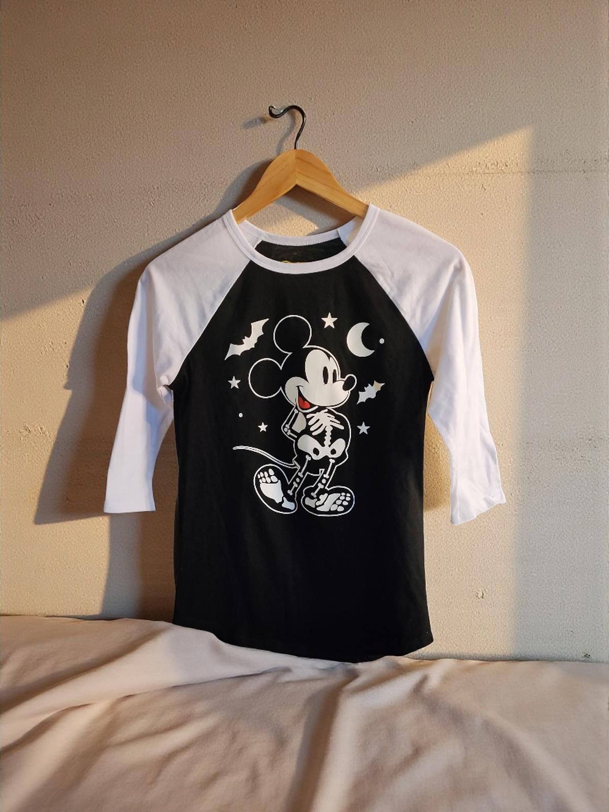 Disney Children's Medium Mickey Mouse Halloween Tee Size ONE SIZE - 3 Thumbnail