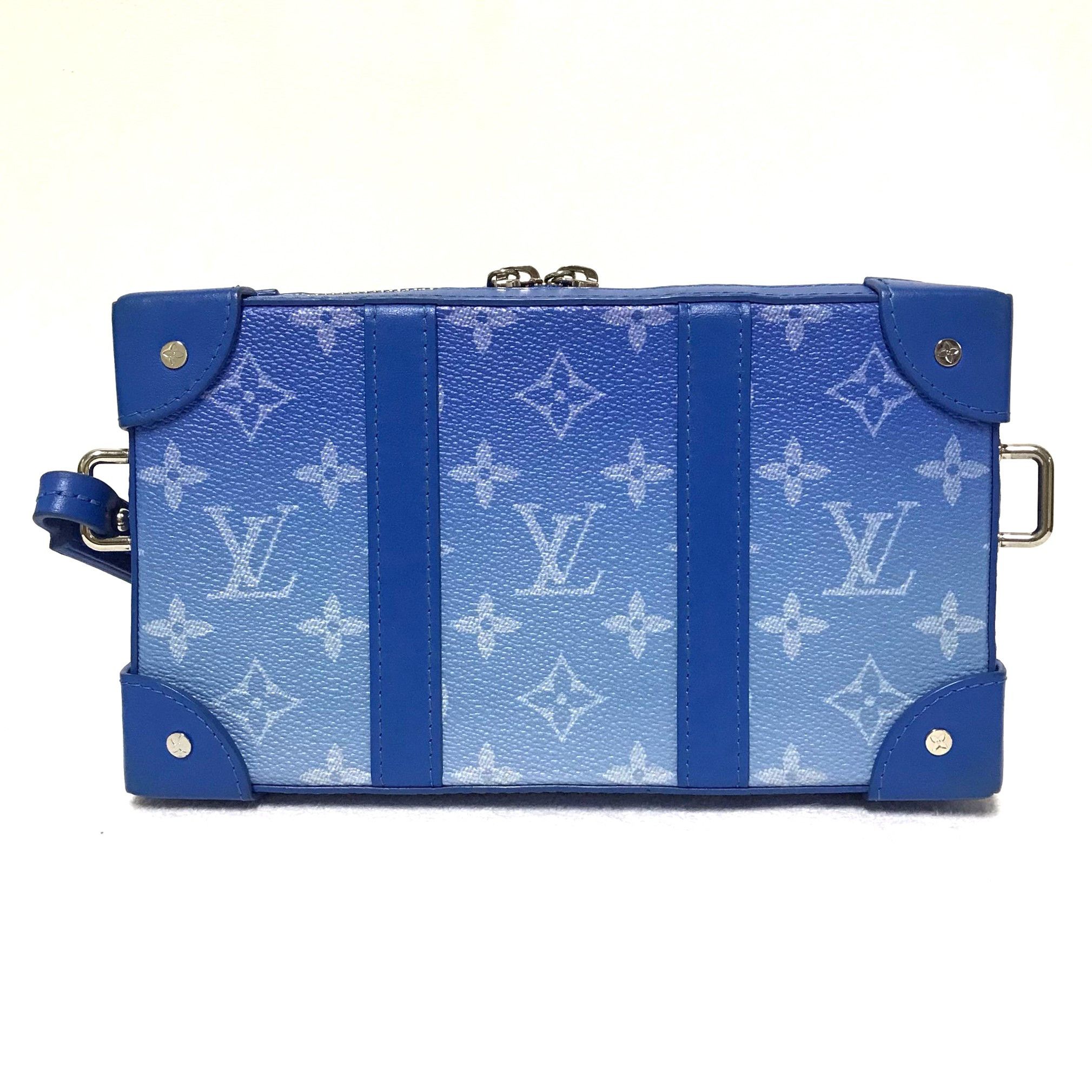 Louis Vuitton Louis Vuitton Monogram Clouds Soft Trunk Crossbody Bag Size ONE SIZE - 3 Thumbnail