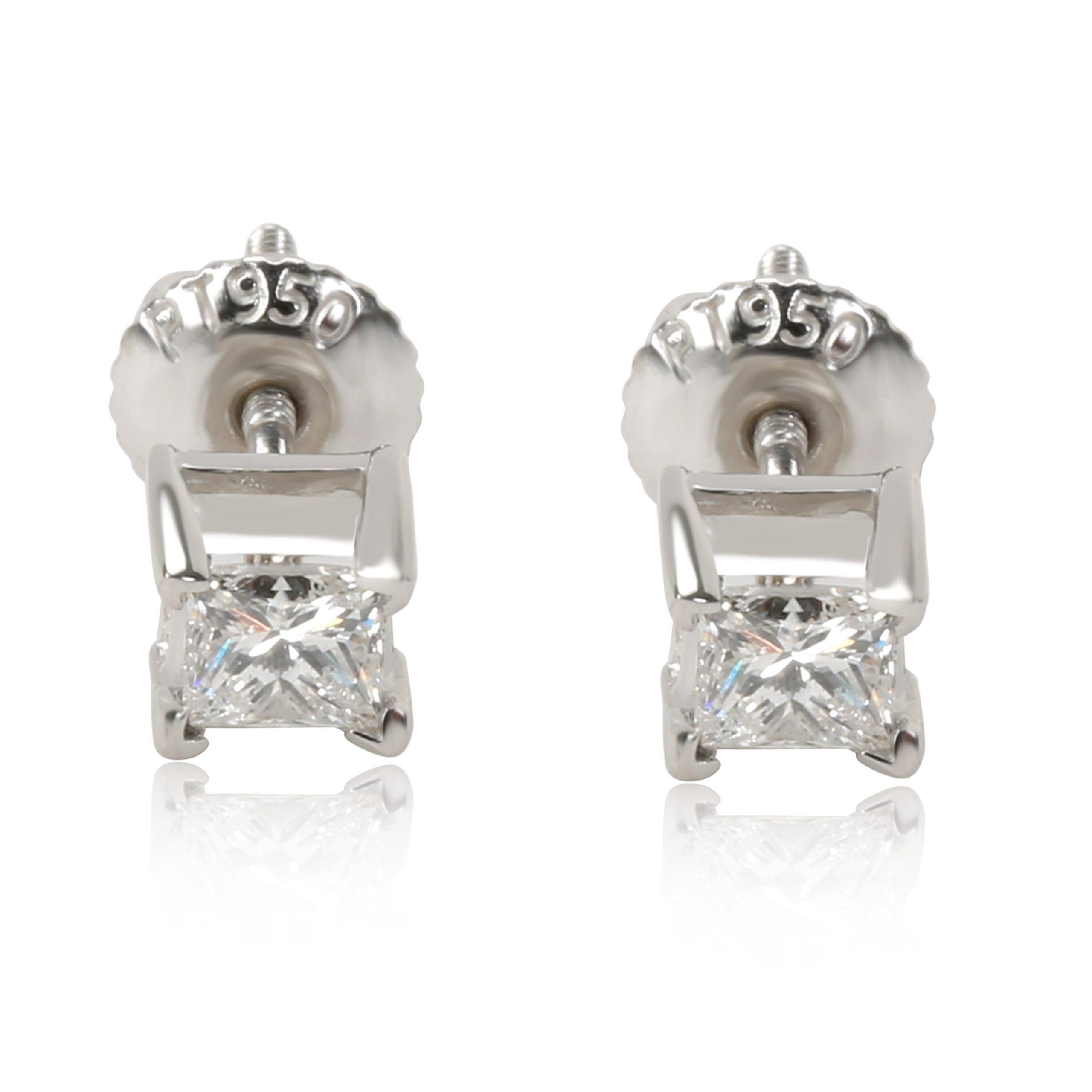 image of Igi Certified Diamond Stud Earring In Platinum F-G Si2-I1 0.51 Ctw in Gold, Women's