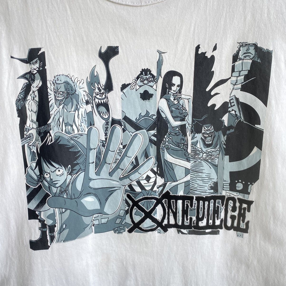 Anime The Seven Shichibukai One Piece Anime ERD GRUNGE TEE Size US M / EU 48-50 / 2 - 2 Thumbnail