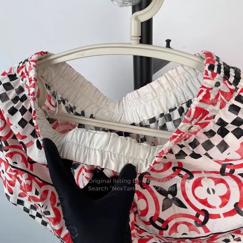 Louis Vuitton Louis Vuitton Red resort logo shorts Size US 36 / EU 52 - 9 Thumbnail