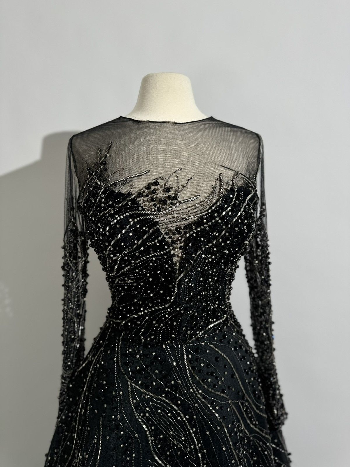 Other Brand New US 10 GEMY MAALOUF Beaded Embroidered Gown Size L / US 10 / IT 46 - 3 Thumbnail