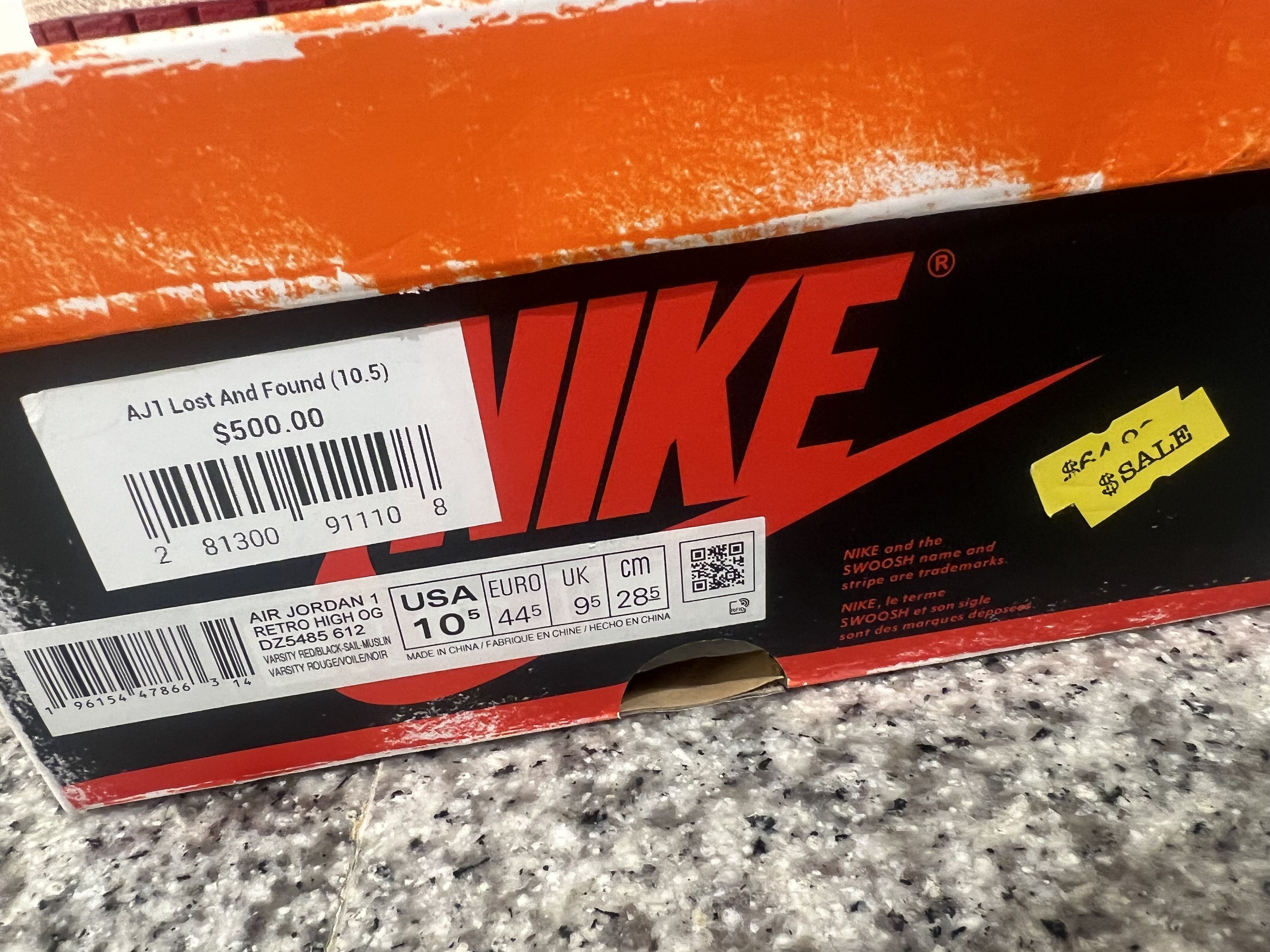 Jordan Brand Jordan OG lost and found 1s Size US 10.5 / EU 43-44 - 4 Thumbnail