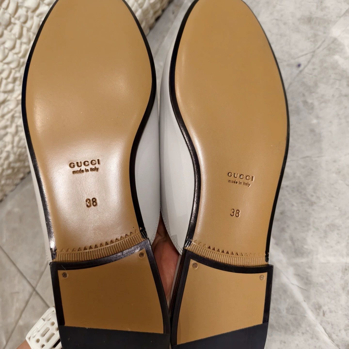 Gucci Gucci Classic Slippers Beige 38 (Fits 37-37.5) New Size US 7.5 / IT 37.5 - 6 Thumbnail