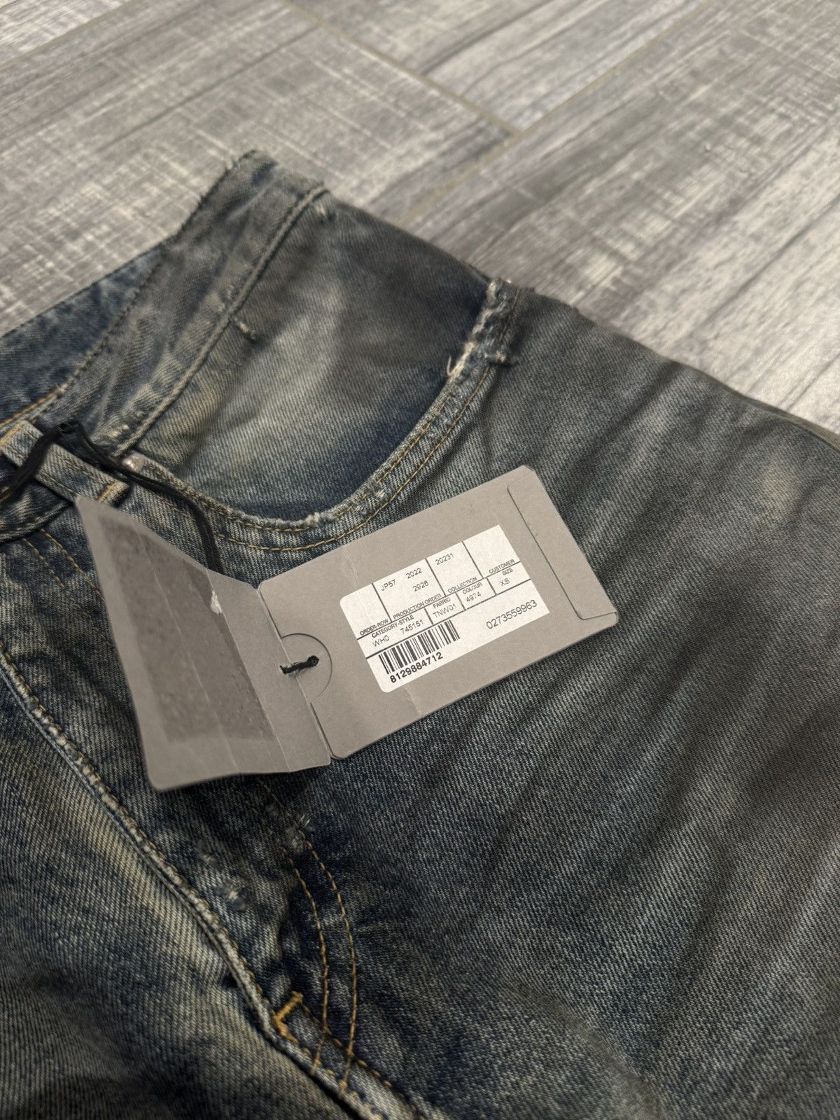 Balenciaga Balenciaga SS22 Oil Spill Mudwash Straight Fit Denims Size US 29 - 10 Thumbnail
