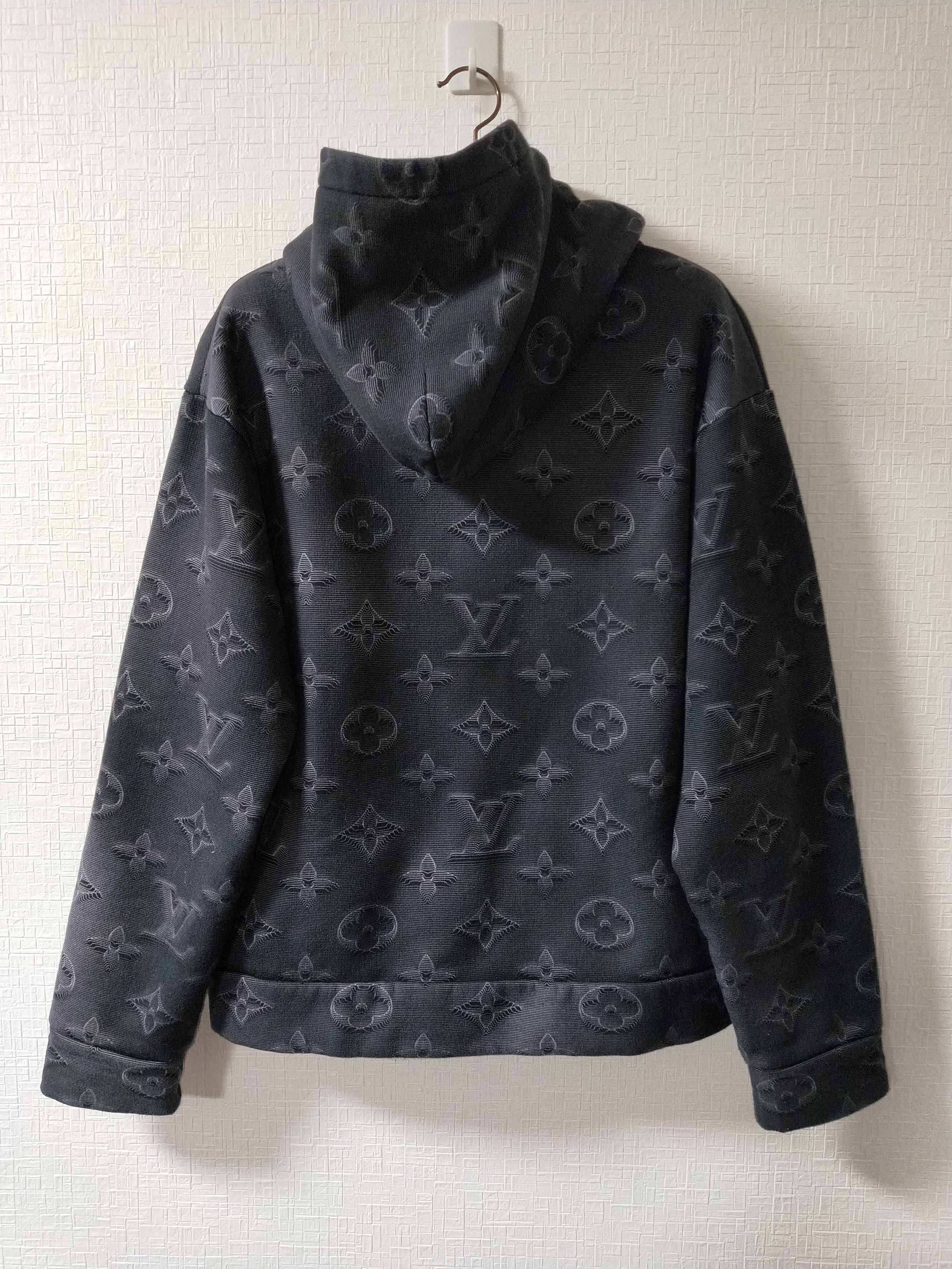 Louis Vuitton '2054' 3D Monogram Hoodie Size US M / EU 48-50 / 2 - 2 Thumbnail