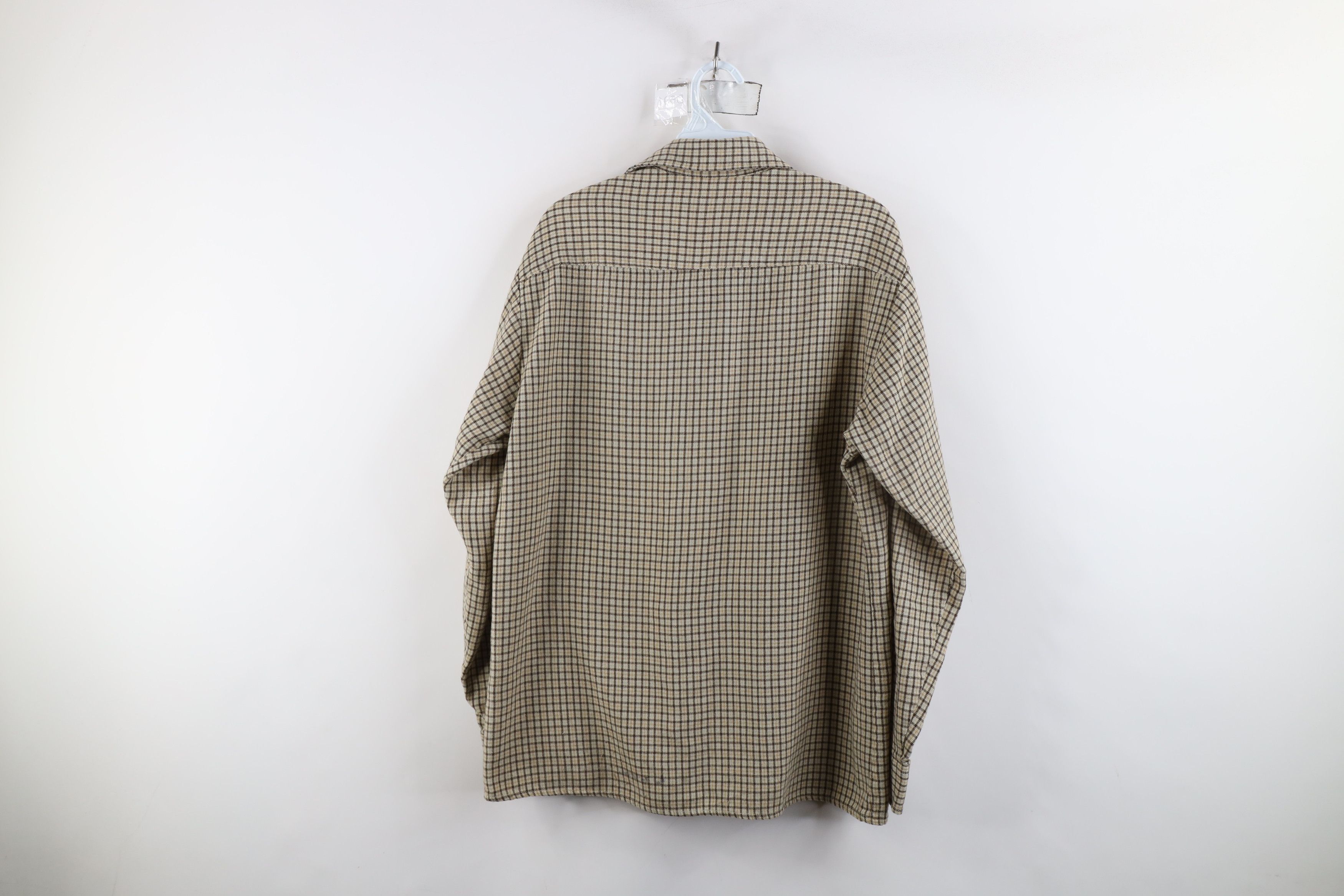 Vintage Vintage 90s Streetwear Knit Collared Button Shirt Plaid Size US M / EU 48-50 / 2 - 11 Thumbnail