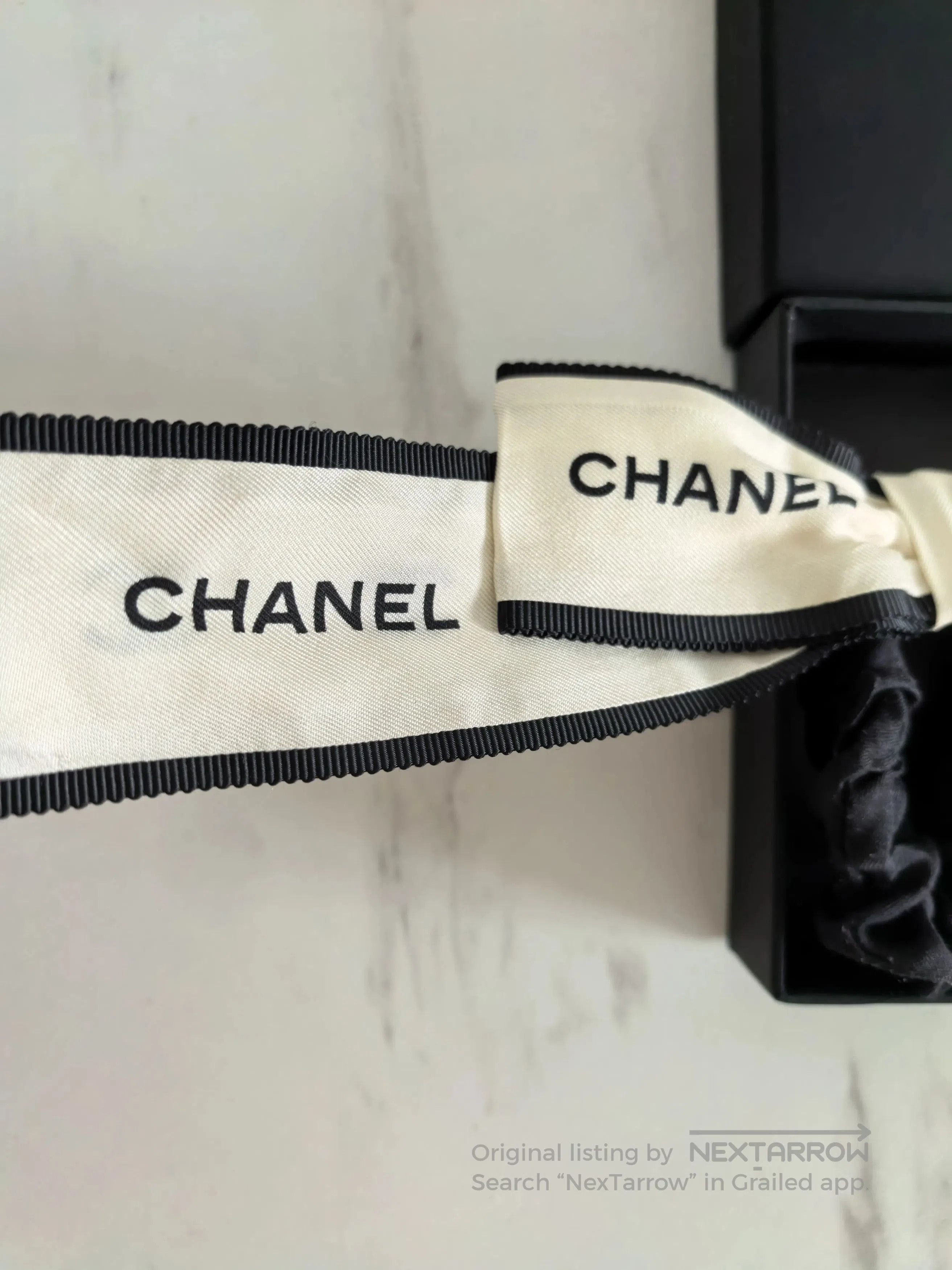 Chanel Chanel Ribbon Bow Hair Scrunchie. Size ONE SIZE - 4 Thumbnail