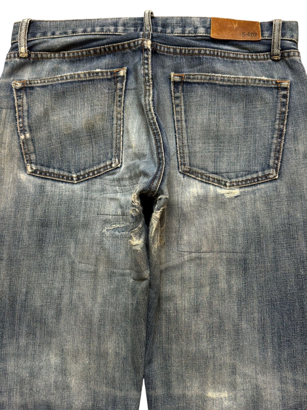 Uniqlo Vintage Y2K Uniqlo Faded Wash Distressed Straight Leg Jeans Size US 32 / EU 48 - 5 Thumbnail