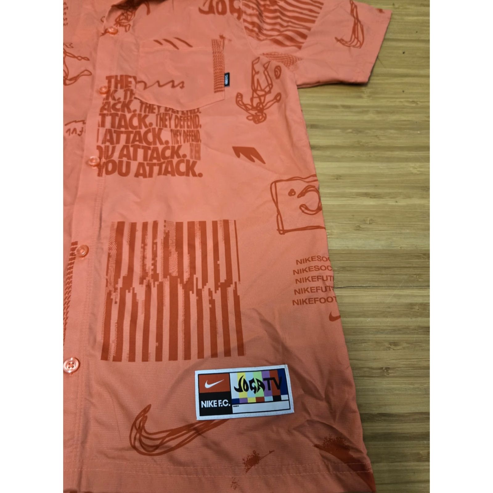 Nike Nike Joga TV Shirt Mens XS Orange Dri-Fit Button Up Soccer Patch Print Size US XS / EU 42 / 0 - 2 Thumbnail