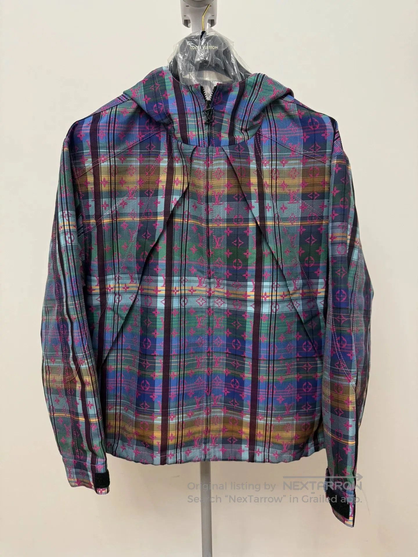 Louis Vuitton Louis Vuitton Monogram Neon Jacket New. Size US M / EU 48-50 / 2 - 1 Thumbnail