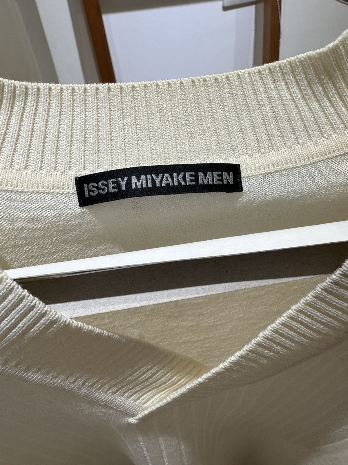 Issey Miyake Issey Miyake Cream Sweater Size US M / EU 48-50 / 2 - 4 Thumbnail