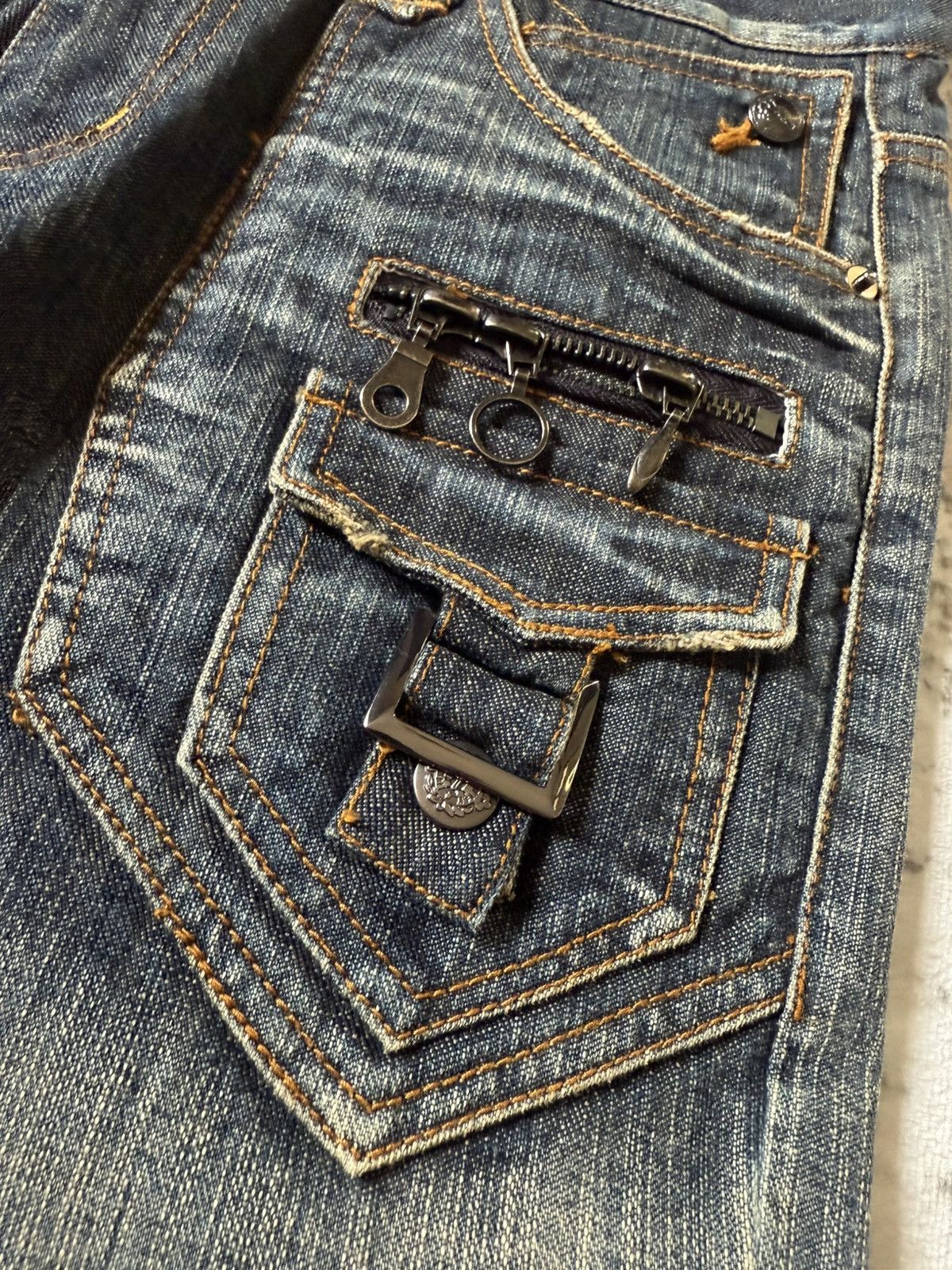 In The Attic In The Attic Japan Mud Earthy Wash Paneled Gun Pocket Jeans Size US 30 / EU 46 - 12 Thumbnail