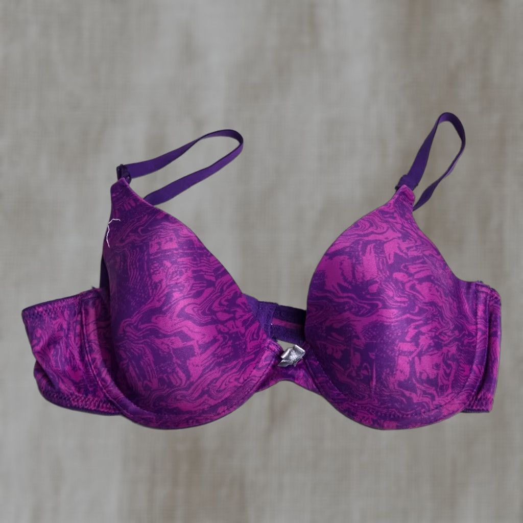 Vintage Maidenform Purple Bra 34B Women's Adult Adjustable Strap Back Closure Lightly Lined Full Coverage Maidenform 34B Purple Women's Bra Size ONE SIZE - 1 Thumbnail
