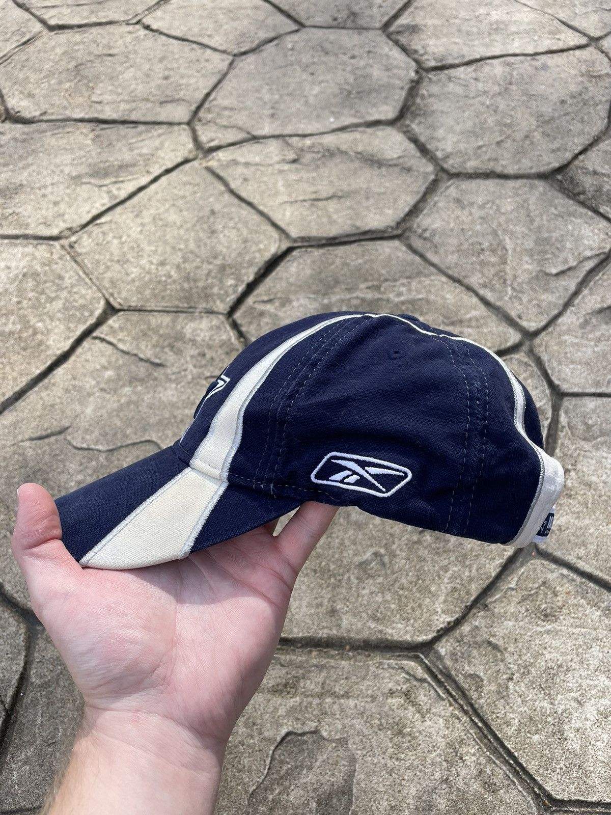 NFL × Reebok Y2K Reebok Dallas Cowboys Retro Hat Size ONE SIZE - 3 Thumbnail