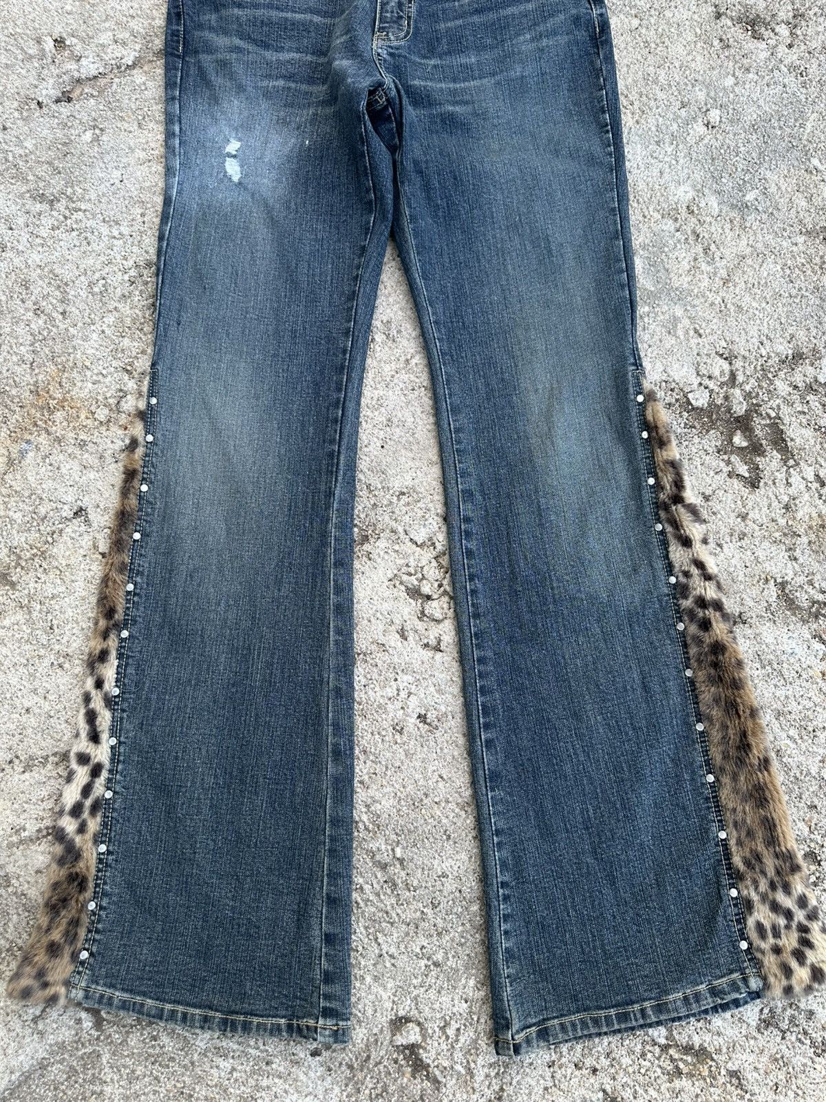 Japanese Brand Y2K Flare Hysteric Inspired Jeans With Leopard Fur W27 Size 27" / US 4 / IT 40 - 4 Thumbnail