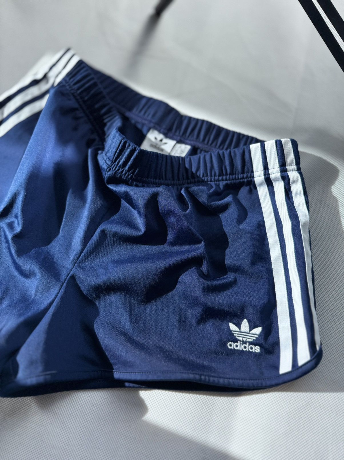 Adidas × Vintage Vintage Y2K Adidas Pinterest Mini Shorts Streetwear 90s Size US 32 / EU 48 - 6 Thumbnail