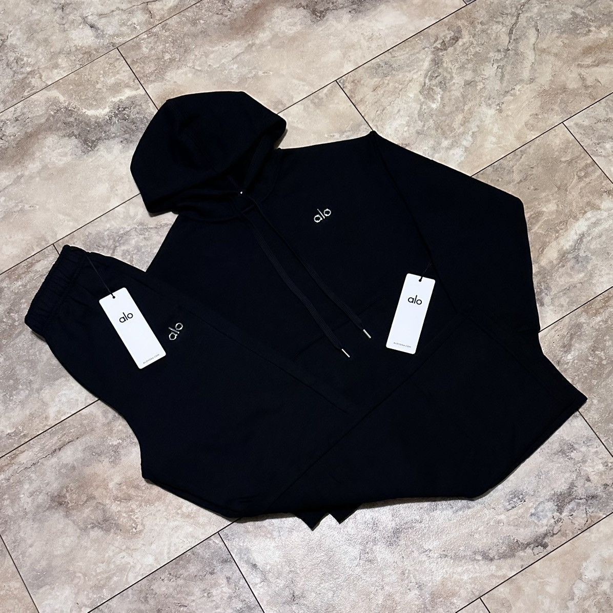 Alo Yoga Accolade Hoodie & Sweatpants Set Black Size XS