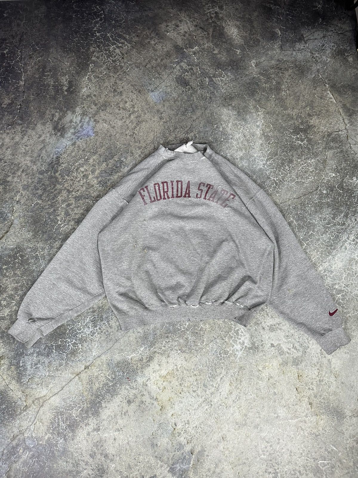 Nike × Vintage Vintage Nike Florida State Thrashed Crewneck Size US L / EU 52-54 / 3 - 1 Thumbnail