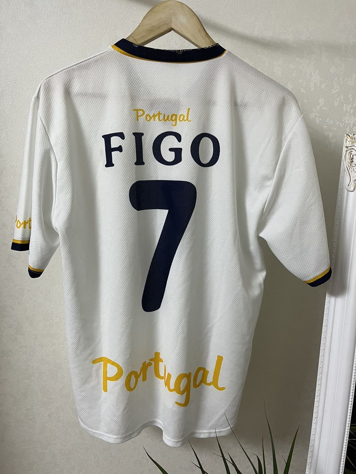 Vintage Portugal Vintage #7 Figo Blokecore Jersey Size US L / EU 52-54 / 3 - 2 Thumbnail