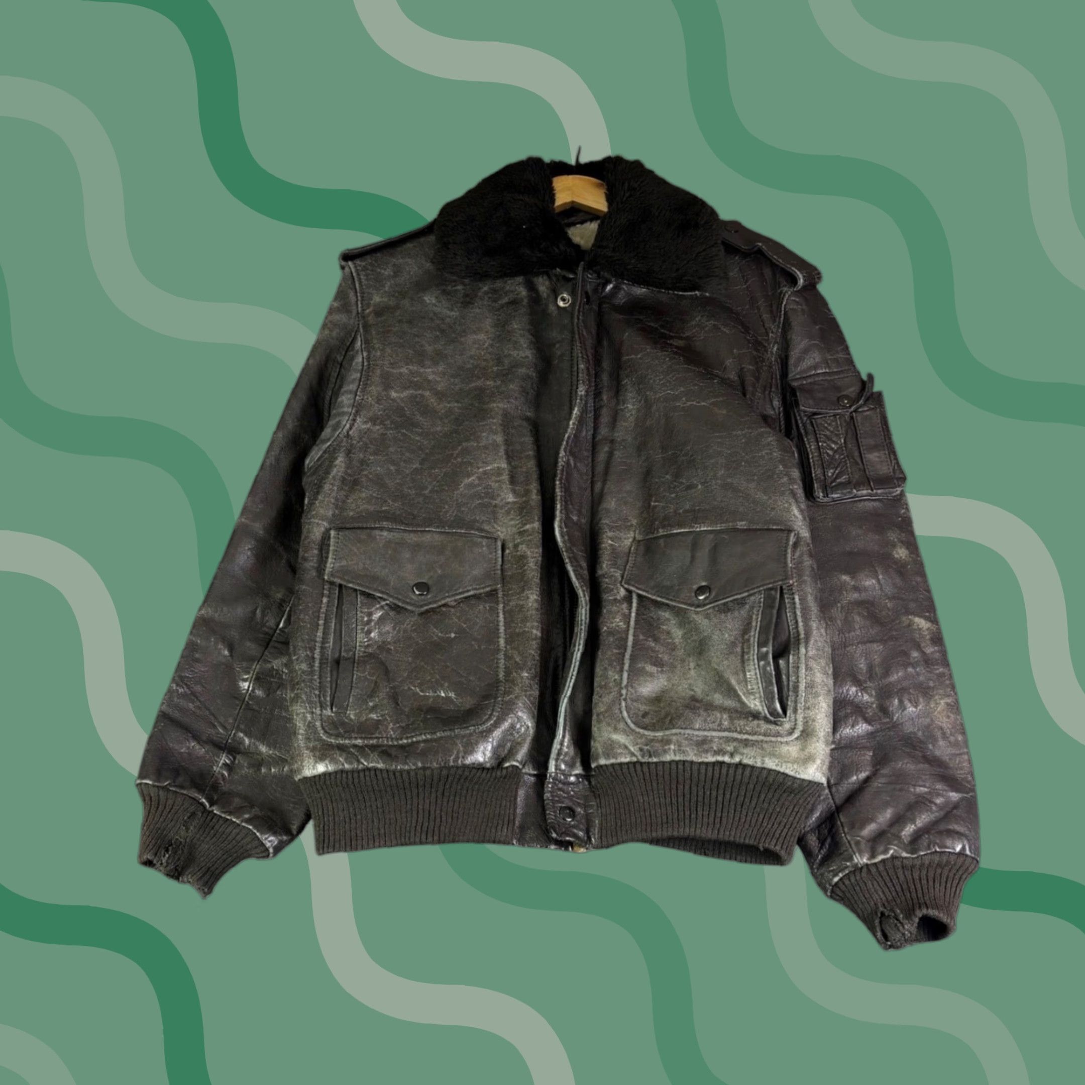 Vintage VINTAGE Wilsons House of Suede Leather Bomber Jacket Brown Distressed Aviator Mens 44 Size US S / EU 44-46 / 1 - 1 Thumbnail