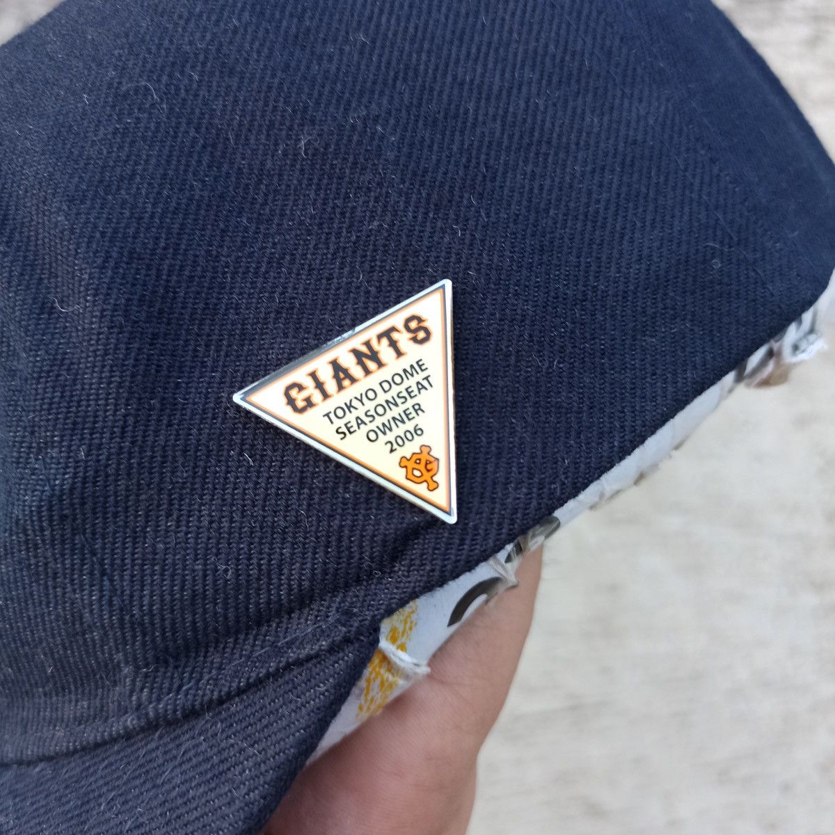 Vintage DS Vintage Yomiuri Giants Japanese Baseball Strap Back Hat Size ONE SIZE - 3 Thumbnail