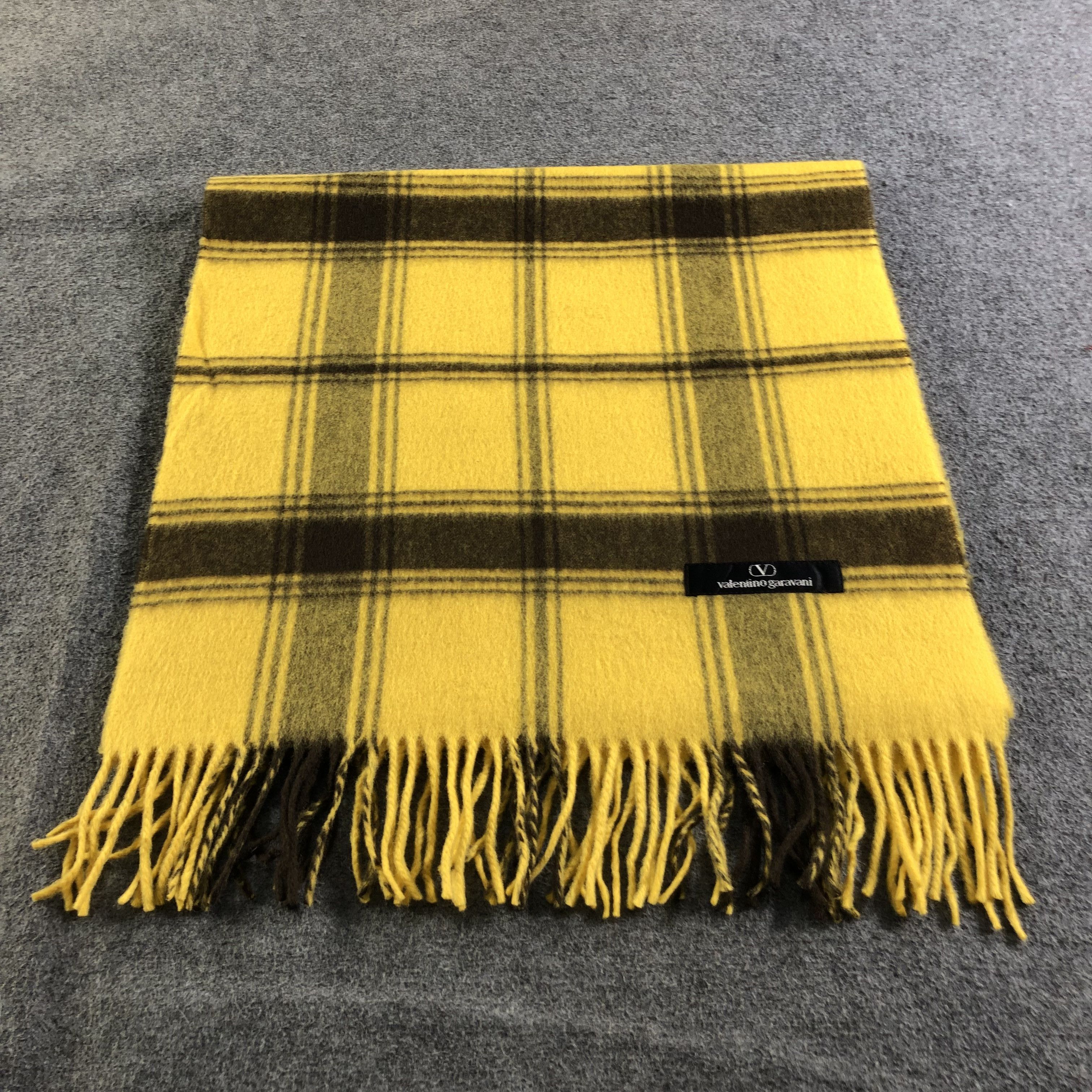Valentino Valentino Garavani Wool Scarf Muffler V1916 Size ONE SIZE - 2 Thumbnail