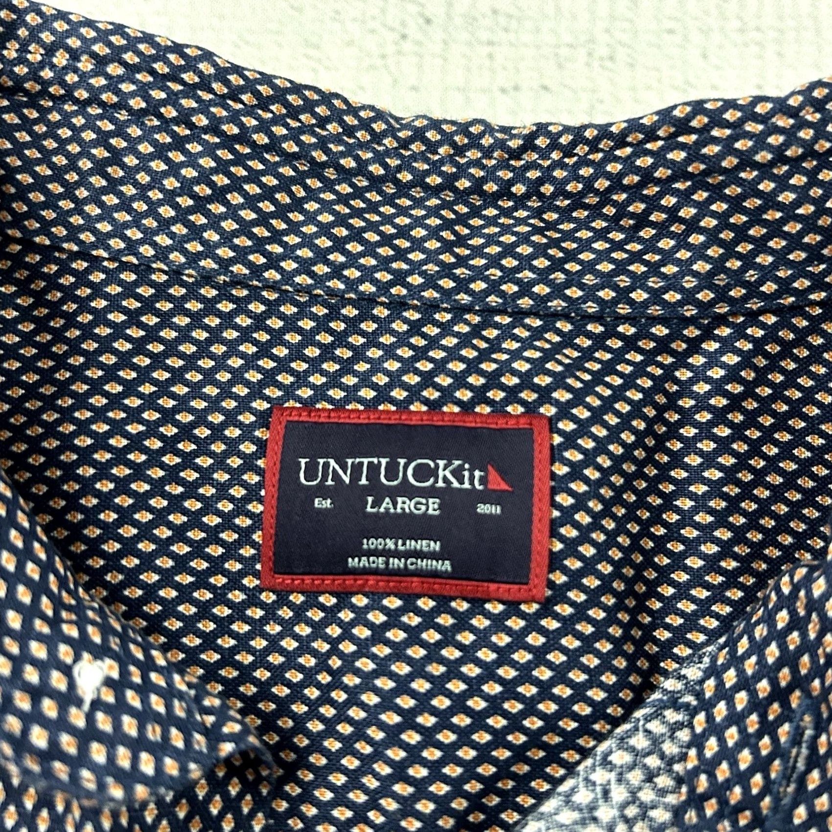UNTUCKit UNTUCKit Shirt Short Sleeve 100% Linen Button Front Pocket Men's Large Blue Size US L / EU 52-54 / 3 - 2 Thumbnail