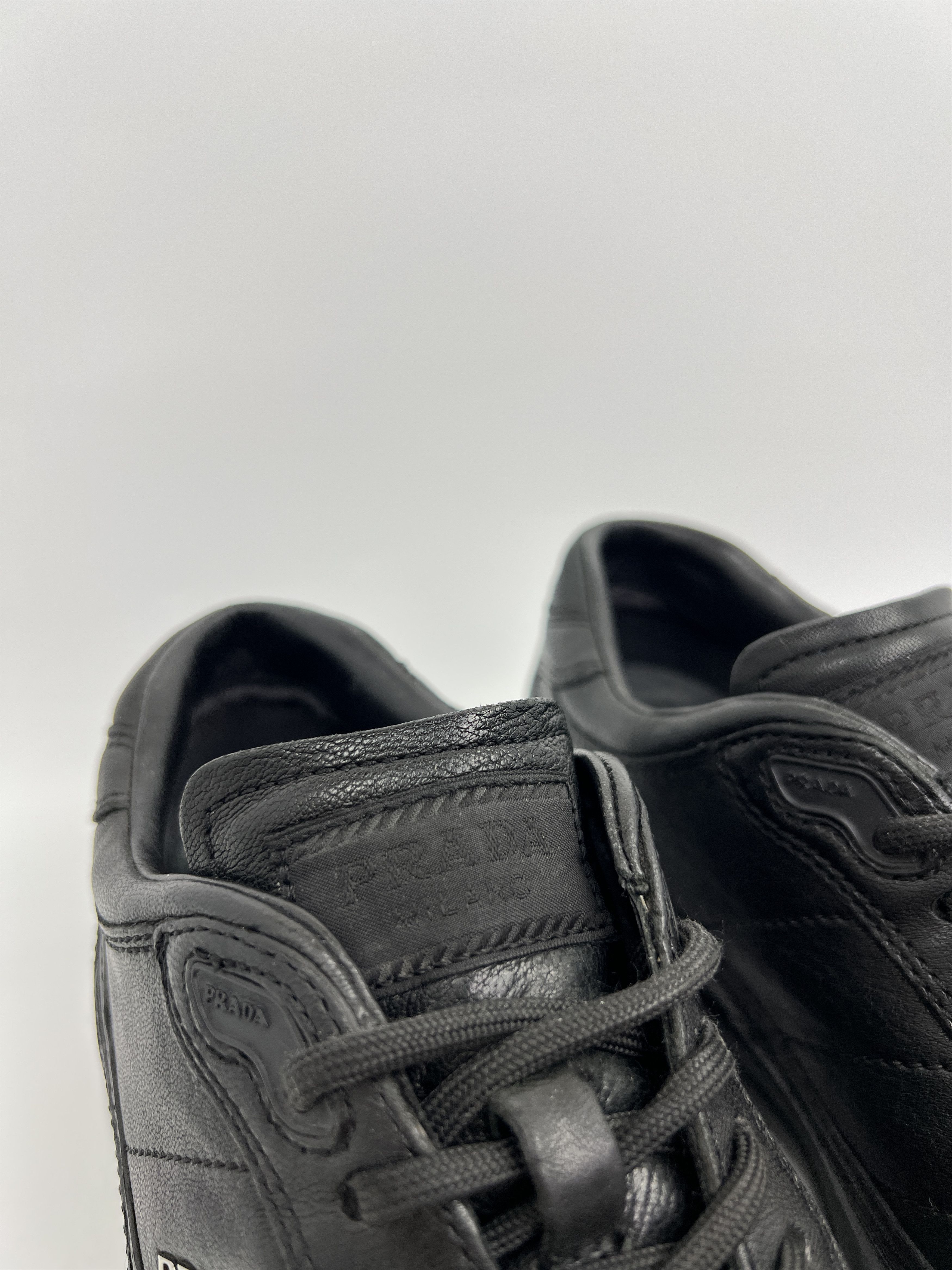 Prada Vintage Prada Americas Style Low Leather Sneakers Size US 8.5 / EU 41-42 - 17 Thumbnail