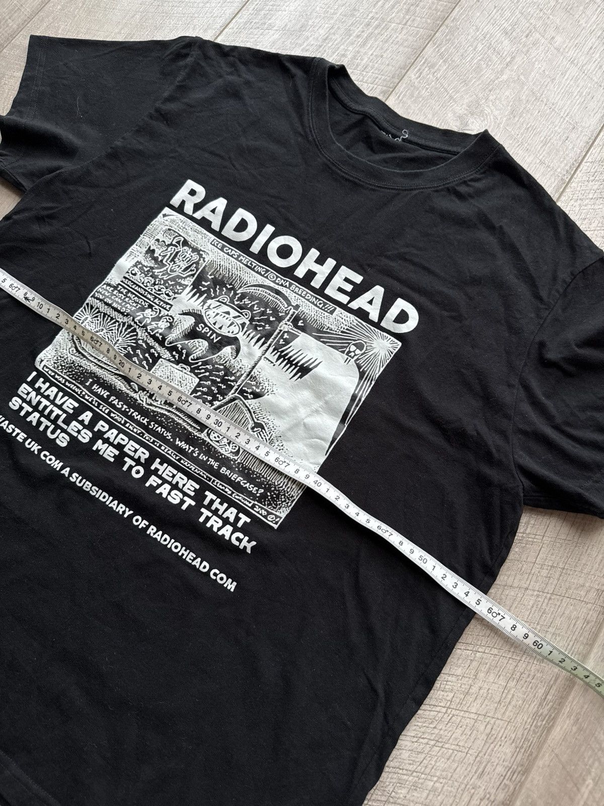 Band Tees RADIOHEAD STANLEY DONWOOD ART VINTAGE TEE Size US L / EU 52-54 / 3 - 5 Thumbnail