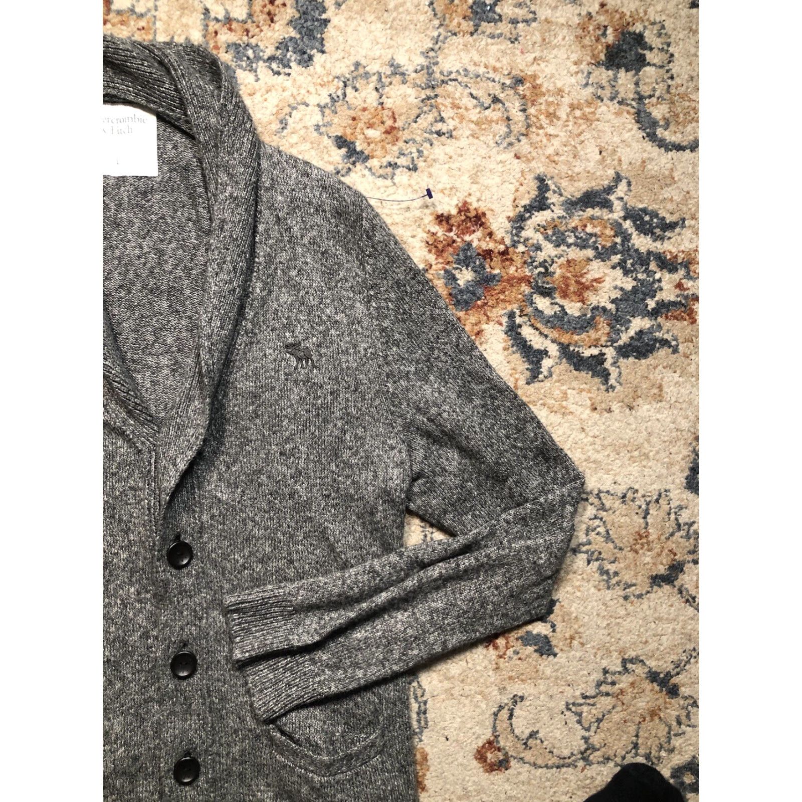 Abercrombie & Fitch Abercrombie & Fitch Cardigan Sweater Mens L Gray Waffle-Knit Pockets Preppy V-Neck Casual Knit Seasonal Comfort Regular Size US L / EU 52-54 / 3 - 4 Thumbnail